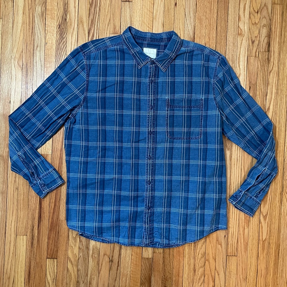 AMERICAN EAGLE Plaid Button-down - image 1